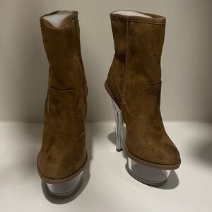 Darker Wavs KICKDRUM SUEDE CLEAR PLATFORM BOOTS - BROWN